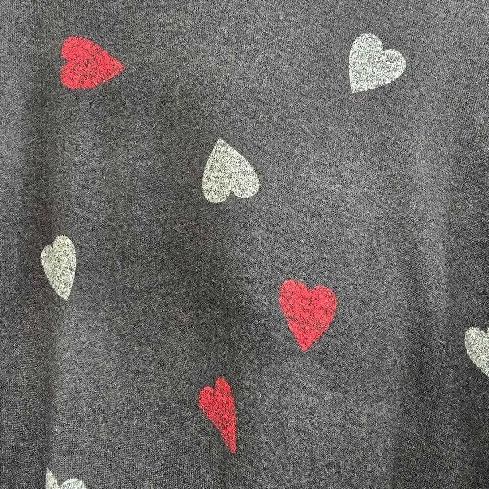 Lucky Brand Cloud Jersey Sweatshirt In Charcoal W/ Red White Hearts - Picture 4 of 8